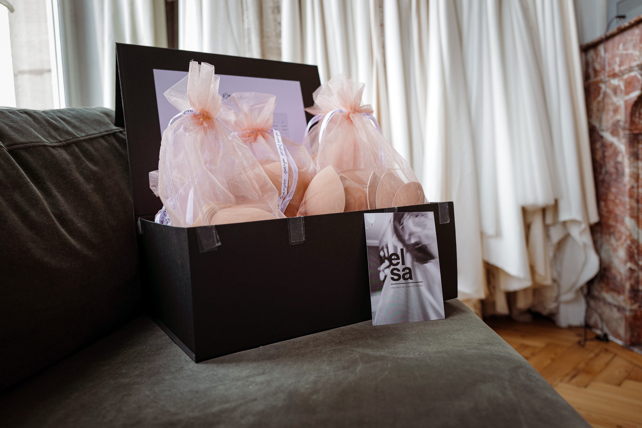 Back to Glam × Maison Elsa Barois — coffret lingerie au showroom Lille