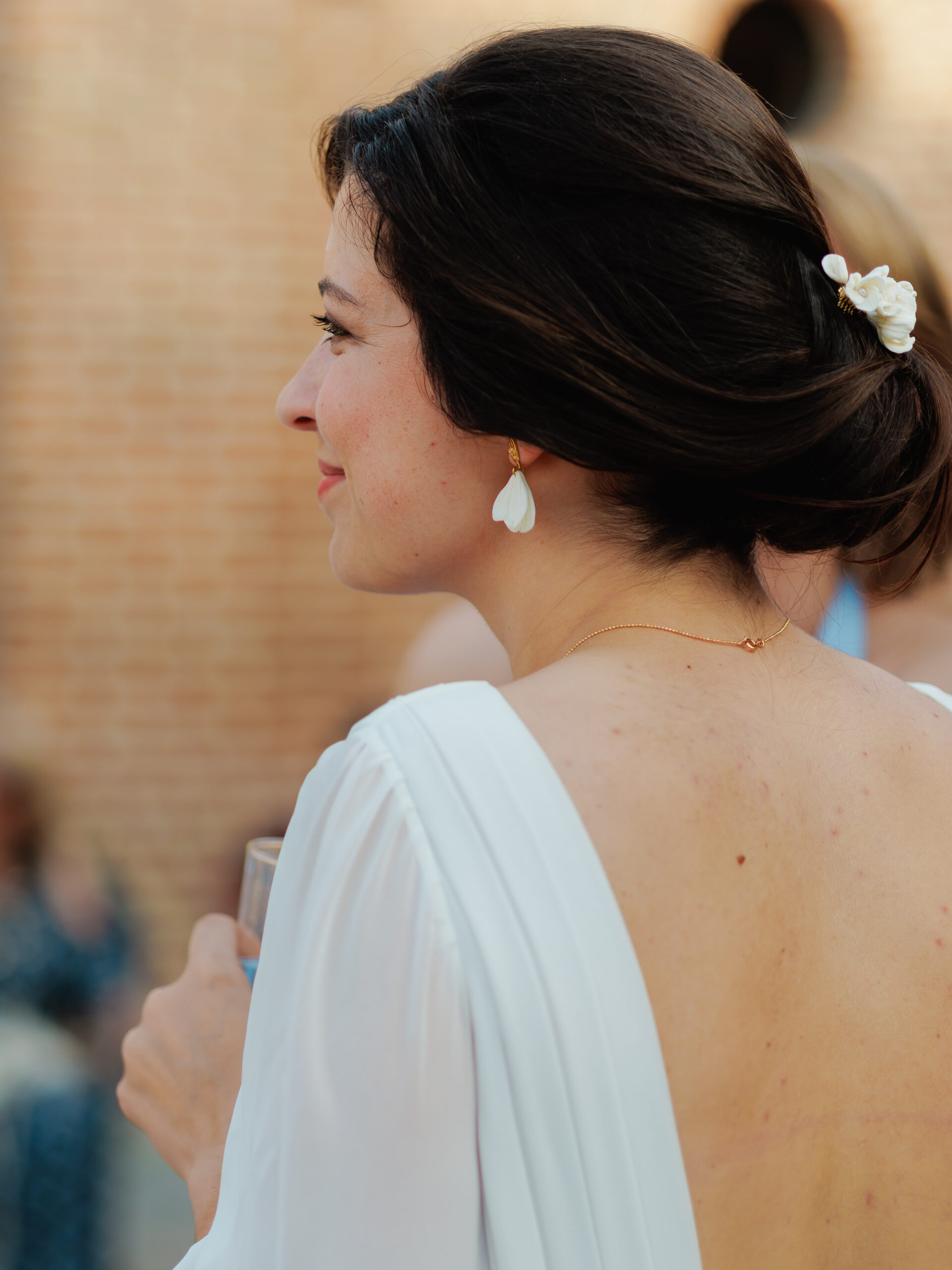 Juliette — son mariage, robe sur-mesure plissée Elsa Barois